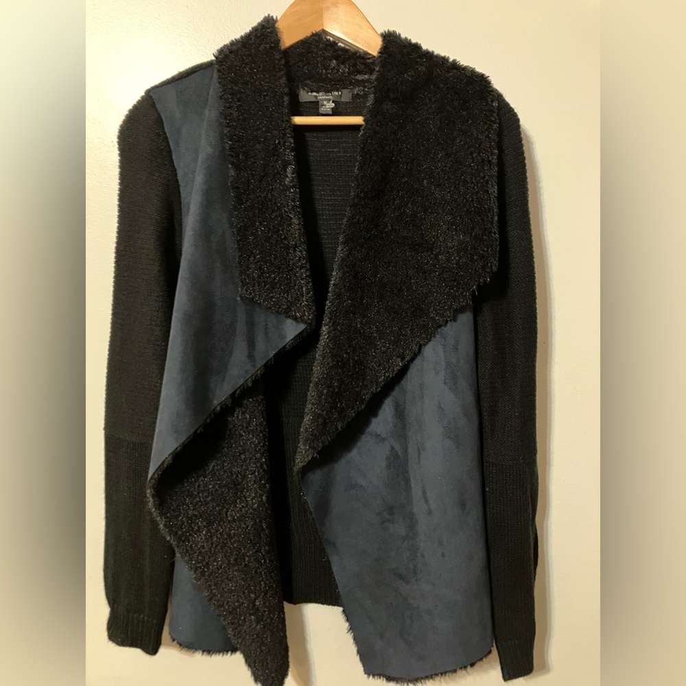 Romeo & Juliet Couture Cardigan Size M